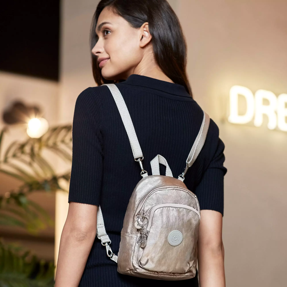 mulheres mochilas da moda Kipling brilho metálico mochila conversível metálica compacta delia 4X8V404